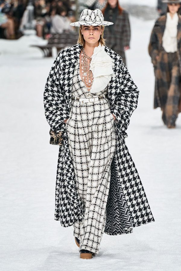 El último adiós de Karl Lagerfeld pasarela Chanel París Fashion Week