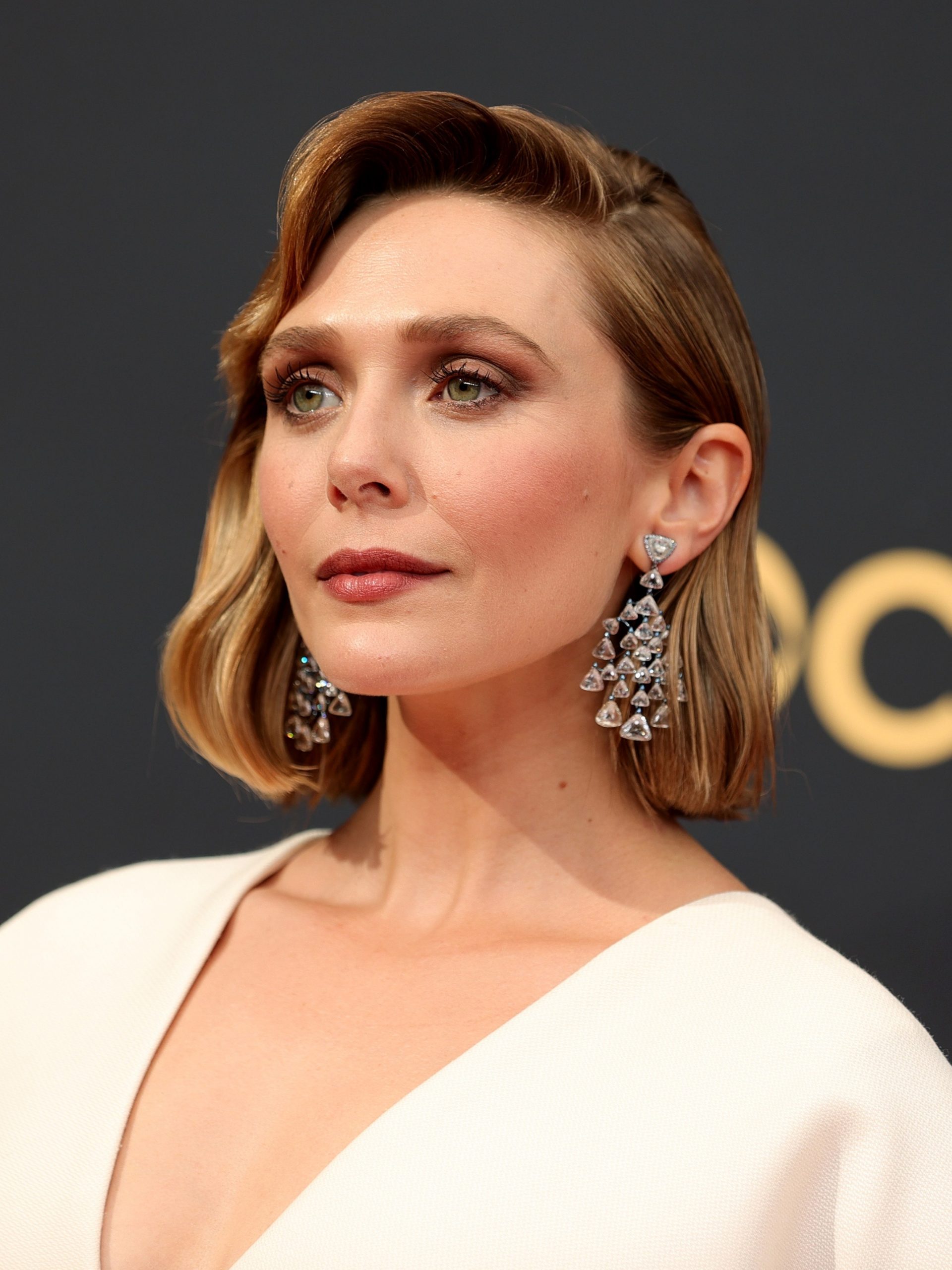 biography awards trivia imdbpro elizabeth olsen